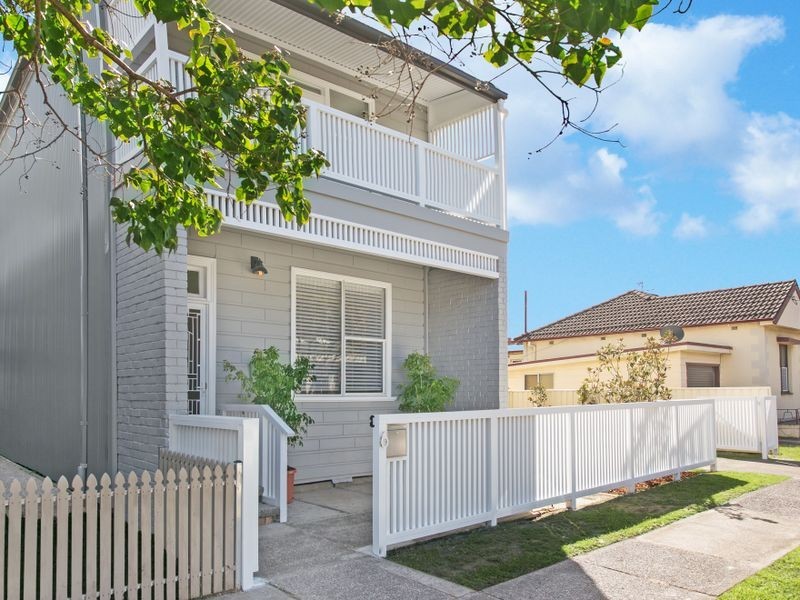 6 Devon Street, Hamilton NSW 2303