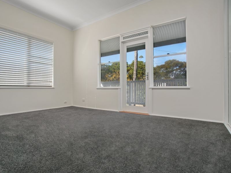 6 Devon Street, Hamilton NSW 2303
