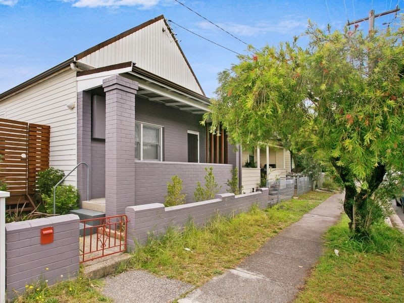 113 Lindsay Street, Hamilton NSW 2303