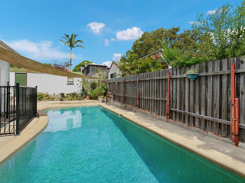 1 Whiteman Street, Waratah NSW 2298