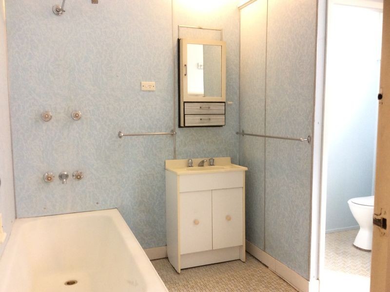 43 Lindsay St, Hamilton NSW 2303