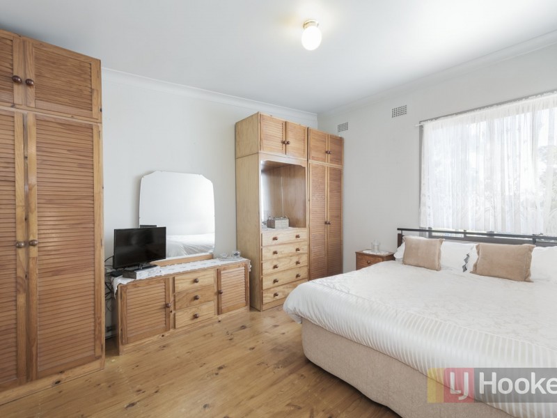 21 Coral Crescent, Gateshead NSW 2290