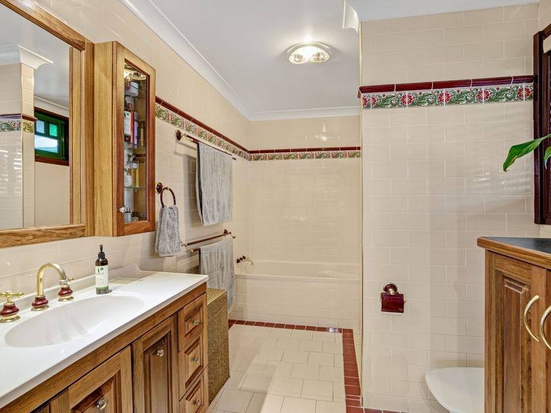 1 Coolah Road, Broadmeadow NSW 2292