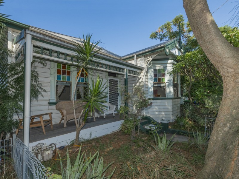 139-145 Denison Street, Hamilton NSW 2303