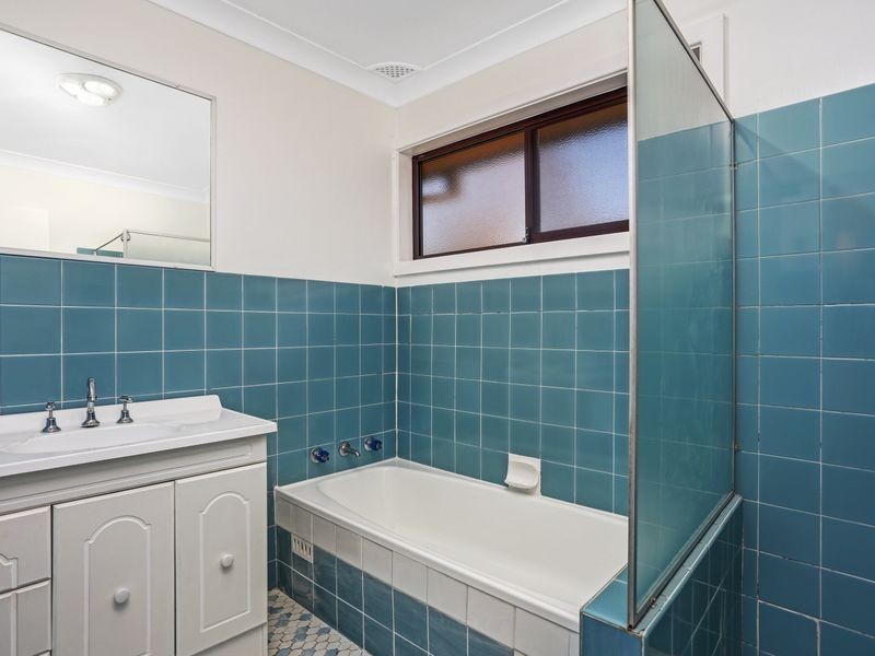 27 Oakville Road, Edgeworth NSW 2285