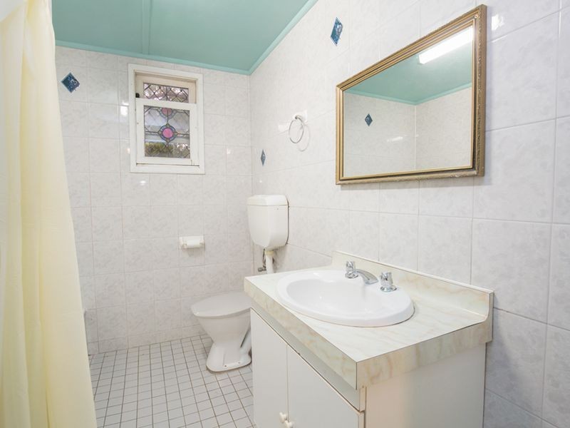 154 Lindsay Street, Hamilton NSW 2303