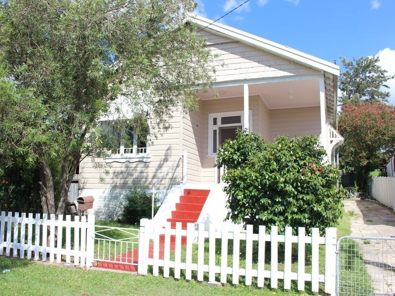 12 Bailey Street, Adamstown NSW 2289