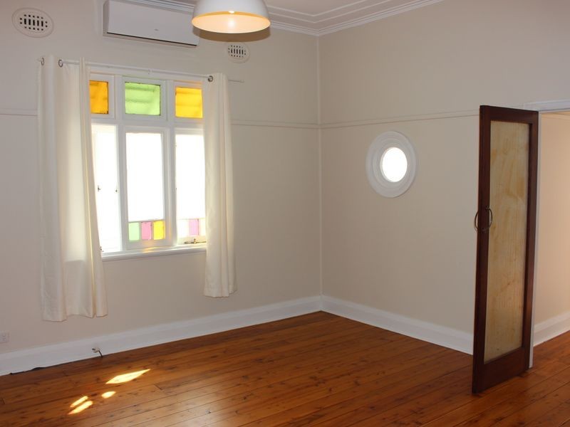 12 Bailey Street, Adamstown NSW 2289