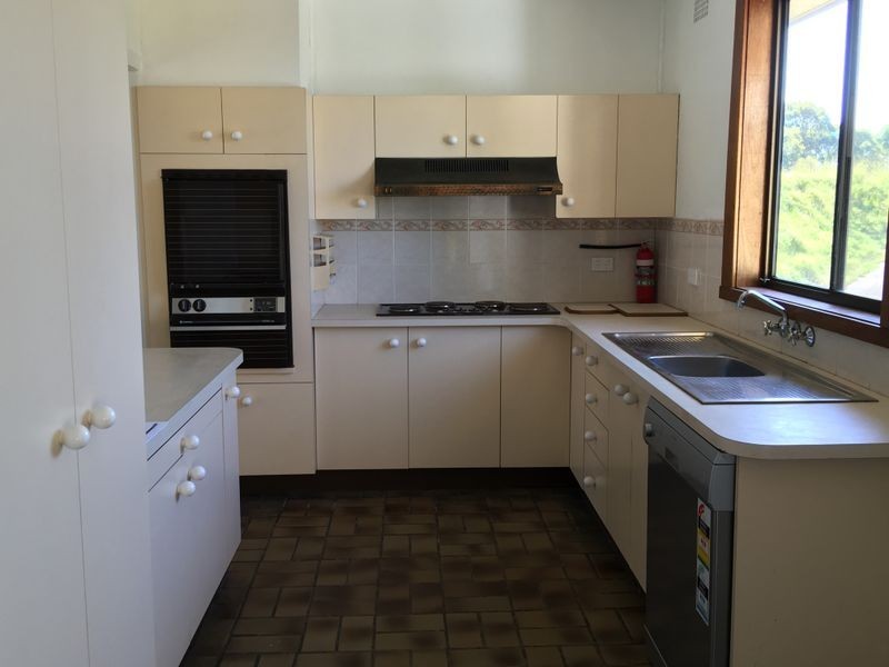 2 Nioke Place, Charlestown NSW 2290