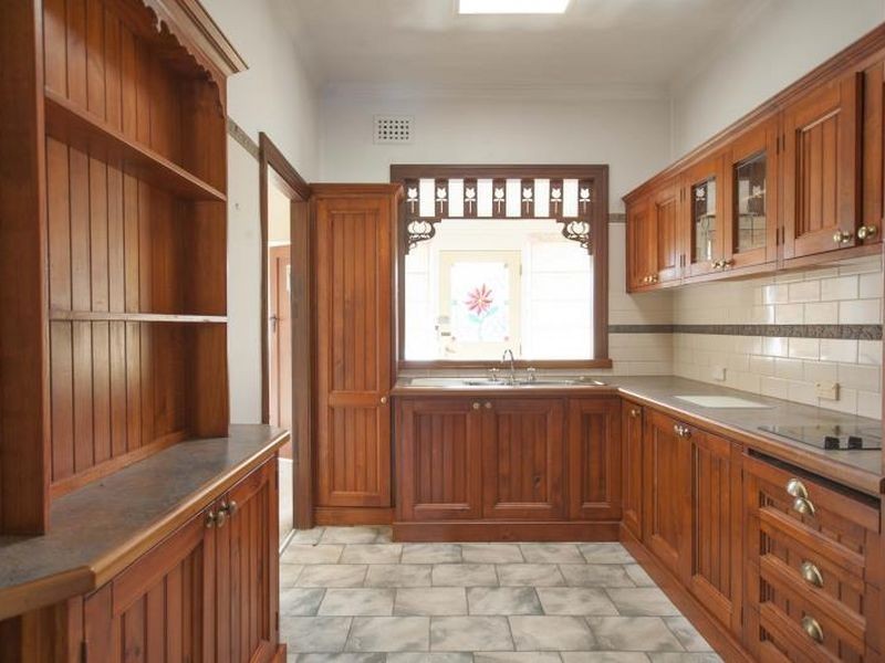 27 Chalmers Road, Wallsend NSW 2287