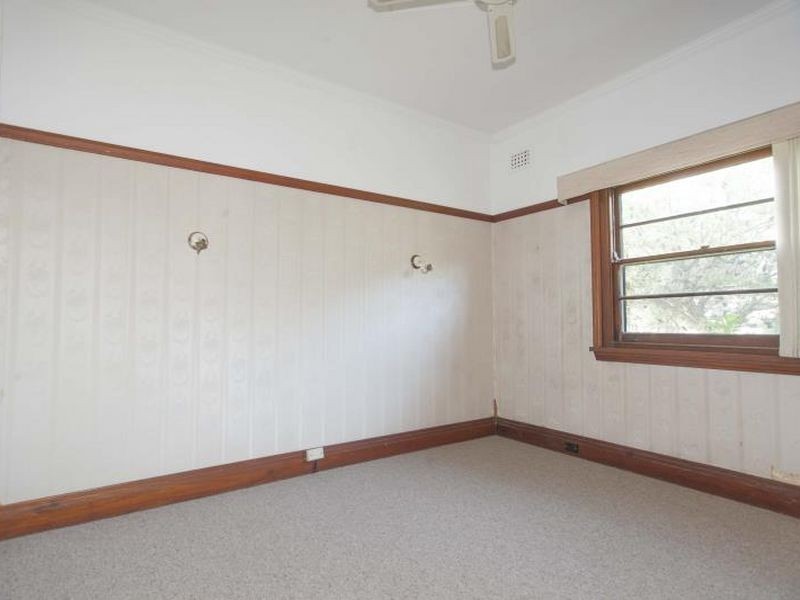 27 Chalmers Road, Wallsend NSW 2287