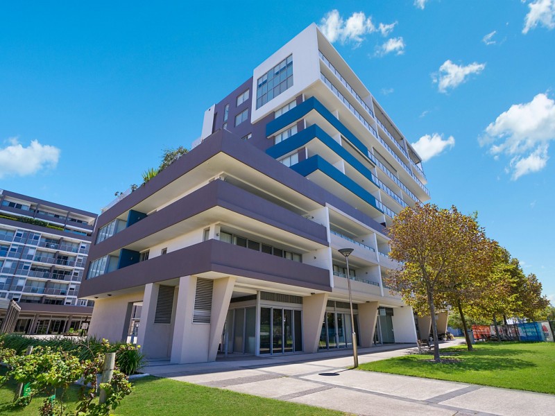 106/2 Honeysuckle Drive, Newcastle NSW 2300