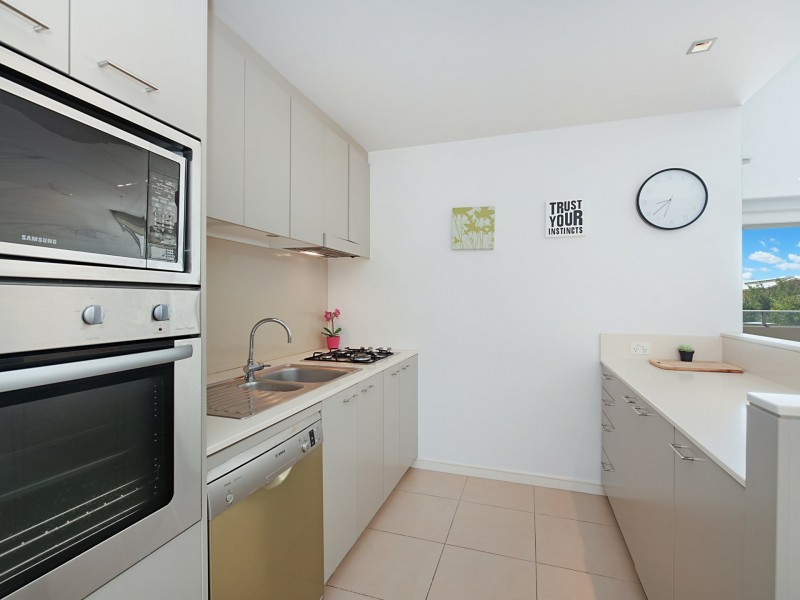 106/2 Honeysuckle Drive, Newcastle NSW 2300