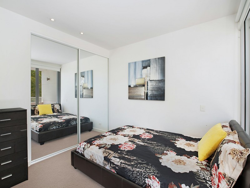 106/2 Honeysuckle Drive, Newcastle NSW 2300