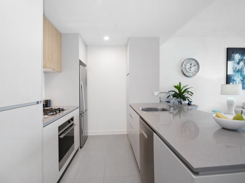 1304/75 Shortland Esplanade, Newcastle NSW 2300