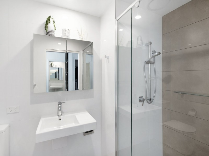 1304/75 Shortland Esplanade, Newcastle NSW 2300