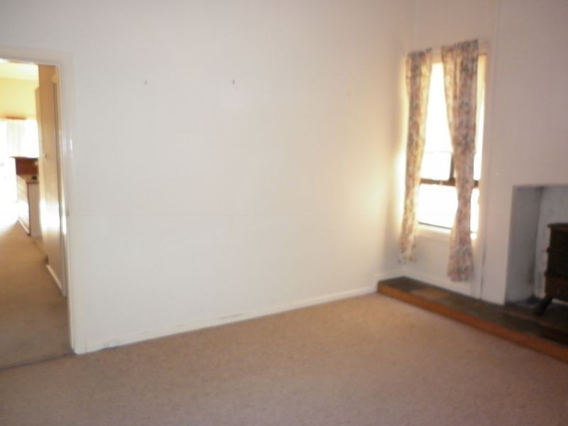 28 Bryant St, Adamstown NSW 2289