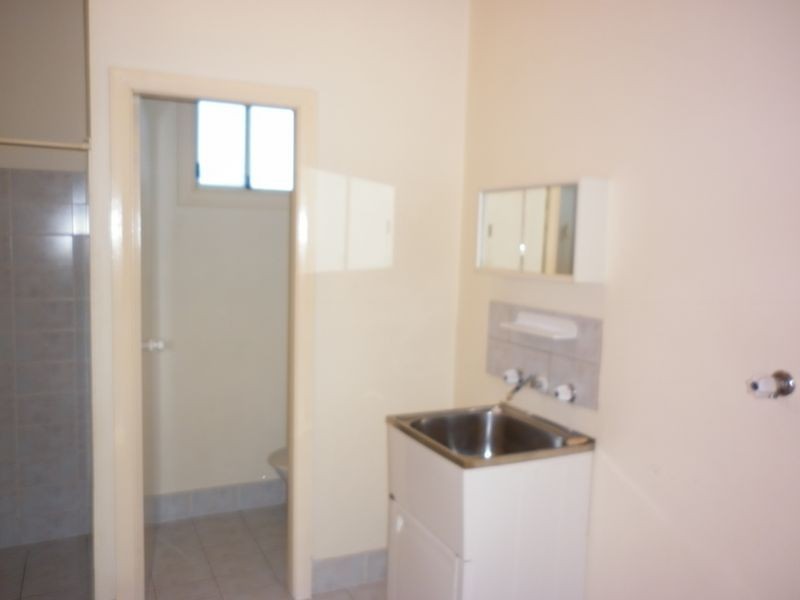 28 Bryant St, Adamstown NSW 2289