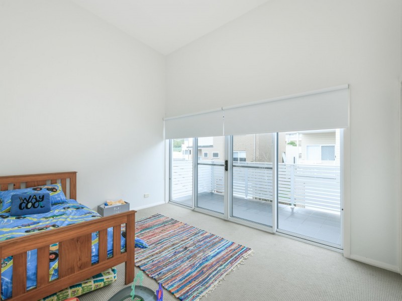 18/4 Crawford Lane, Mount Hutton NSW 2290