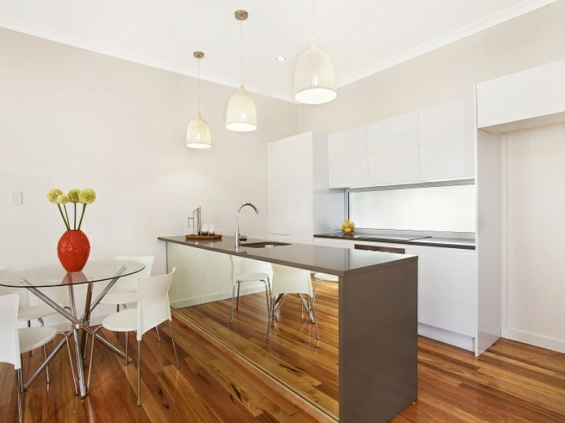 24 Gulliver Street, Hamilton NSW 2303