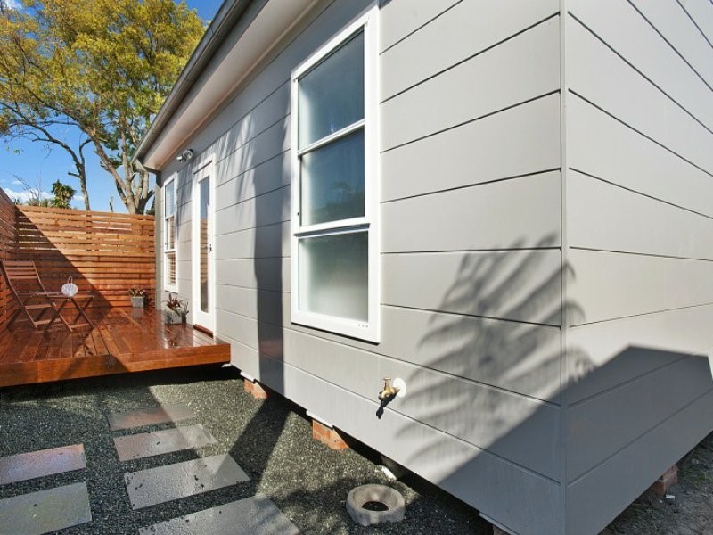 24 Gulliver Street, Hamilton NSW 2303