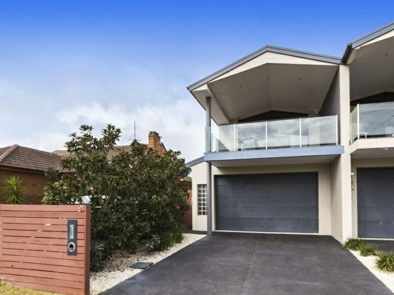 9a Stone Street, Stockton NSW 2295