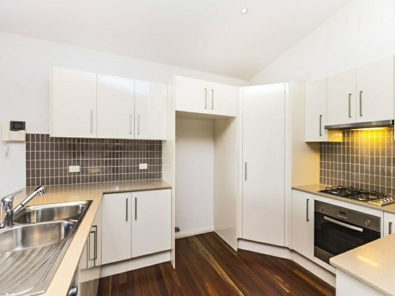 9a Stone Street, Stockton NSW 2295