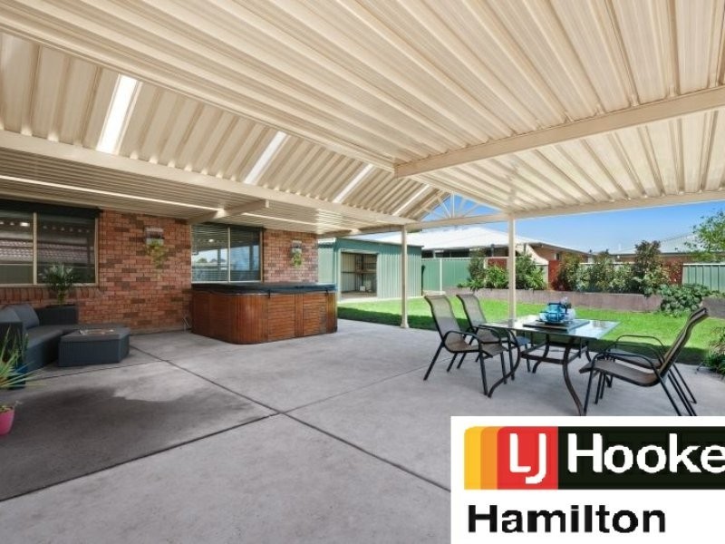 15 Jabiru Avenue, Maryland NSW 2287