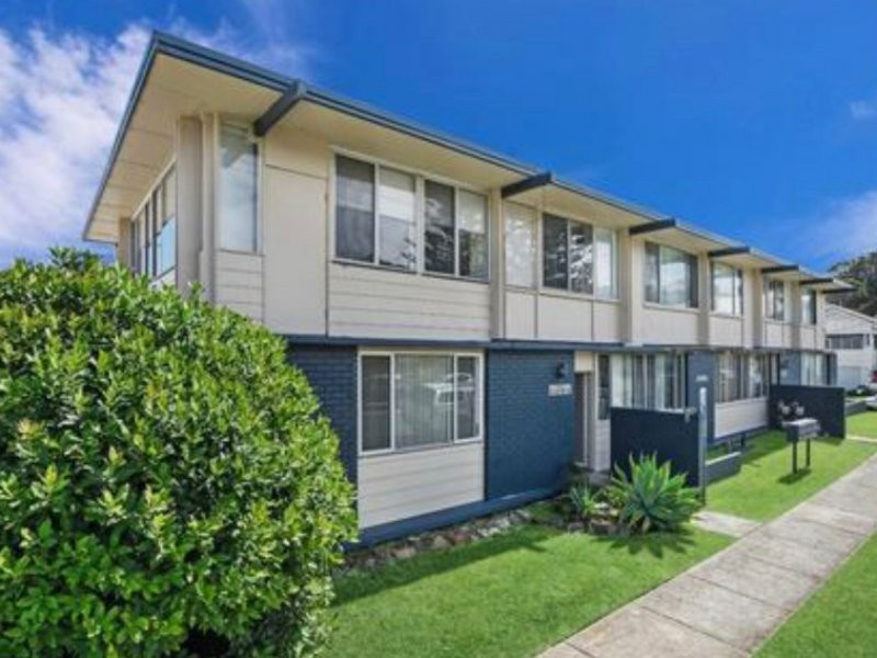 1/16 Nesca Parade, The Hill NSW 2300