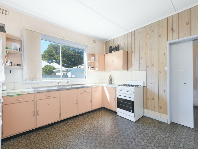 1 Reay Street, Hamilton NSW 2303