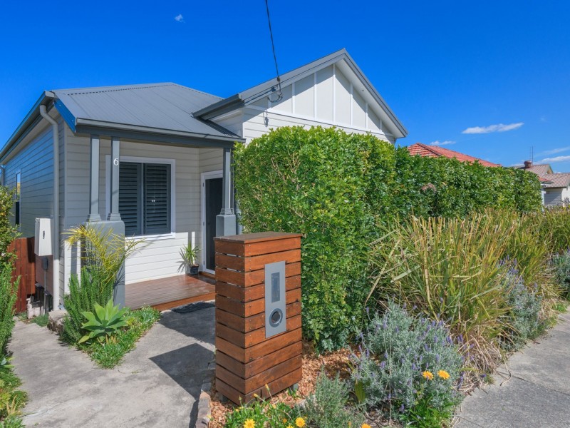 6 Cross Street, Mayfield NSW 2304