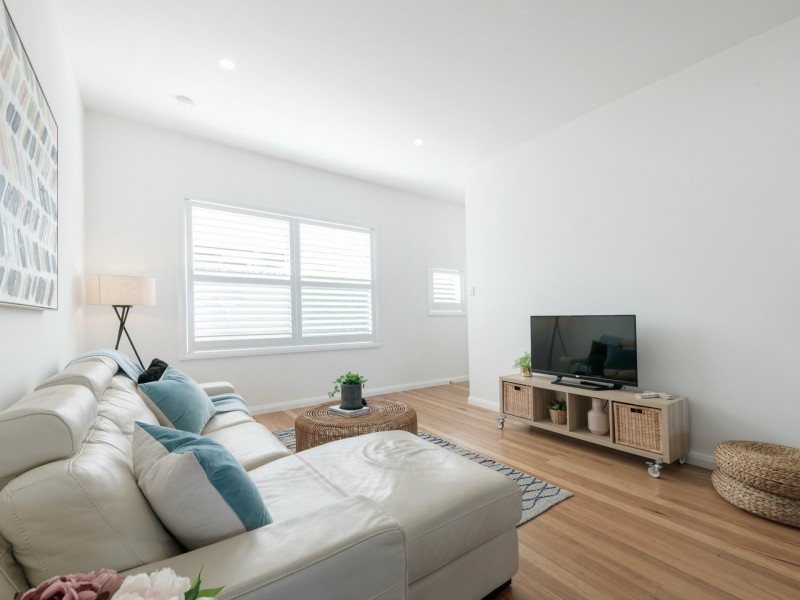 6 Cross Street, Mayfield NSW 2304