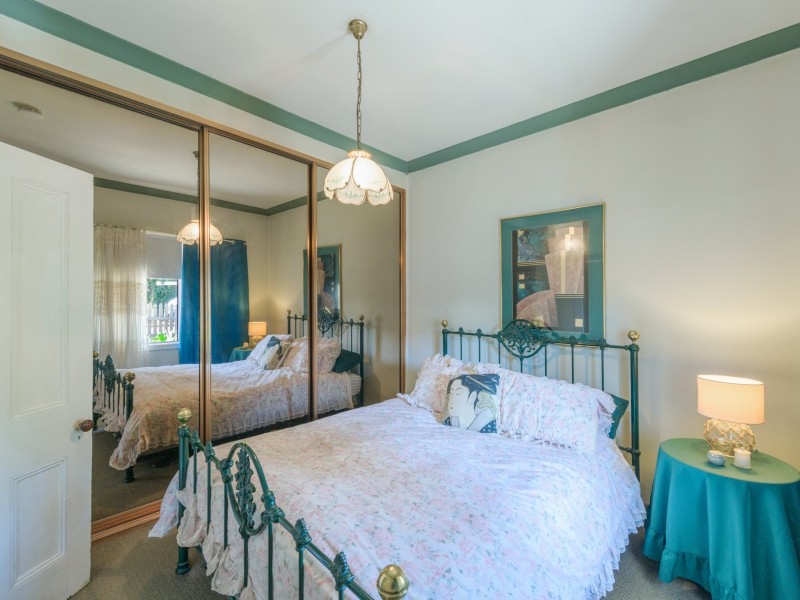 17 Bridge Street, Hamilton NSW 2303