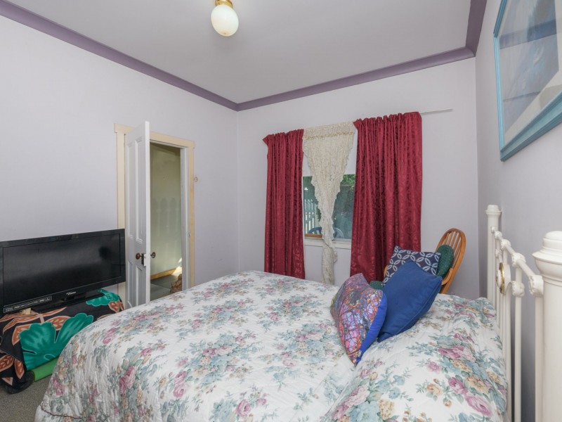 17 Bridge Street, Hamilton NSW 2303