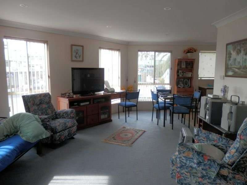 203 Myall Street, Tea Gardens NSW 2324