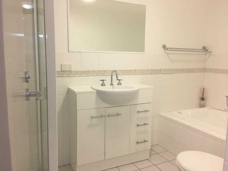 Apartment 4/8-14 Telford Street, Newcastle East NSW 2300