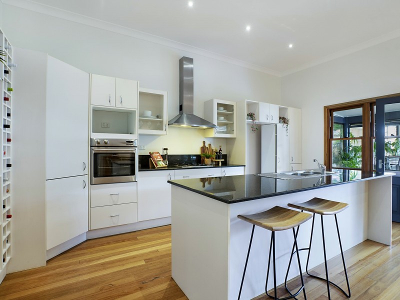 166 Beaumont Street, Hamilton NSW 2303