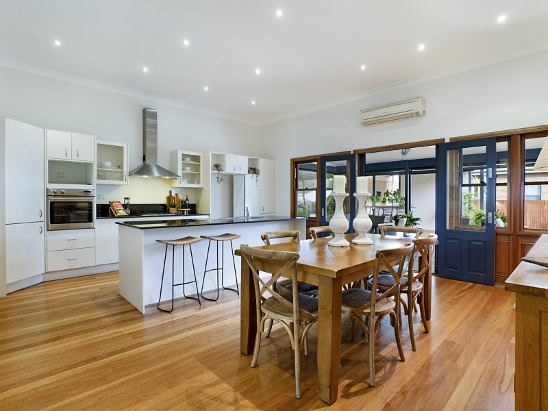 166 Beaumont Street, Hamilton NSW 2303