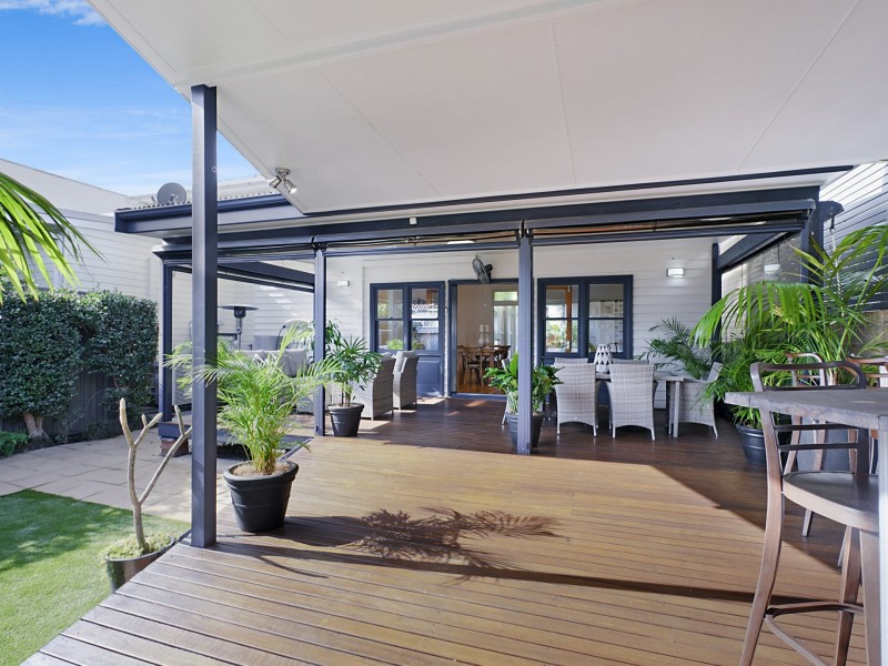 166 Beaumont Street, Hamilton NSW 2303