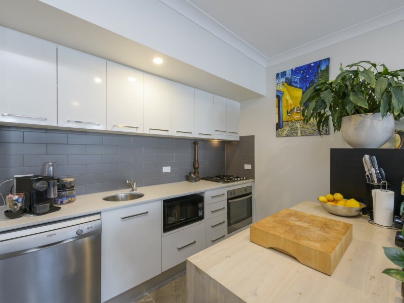 102/27 Throsby Street, Wickham NSW 2293