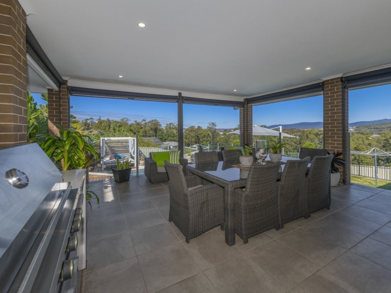 79 Araminta Chase, Cameron Park NSW 2285