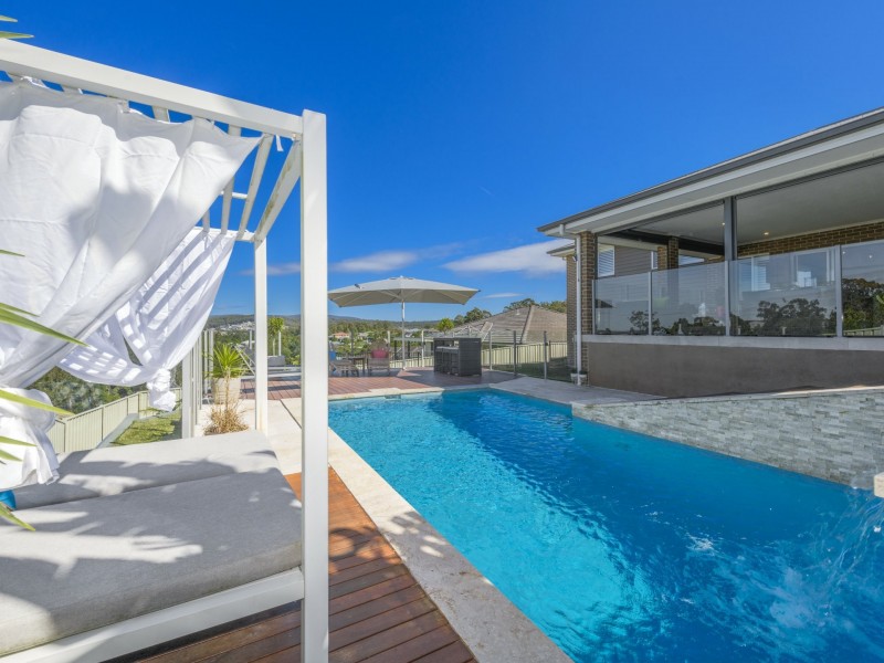 79 Araminta Chase, Cameron Park NSW 2285