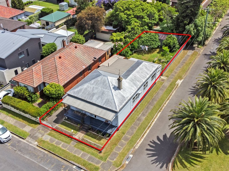74 Everton Street, Hamilton NSW 2303