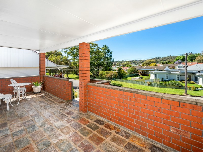 98 Springfield Avenue, Kotara NSW 2289