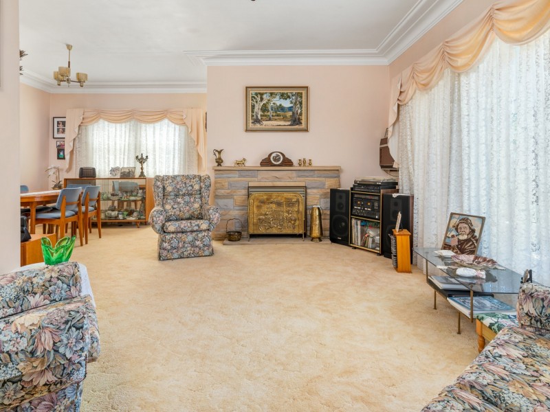 98 Springfield Avenue, Kotara NSW 2289