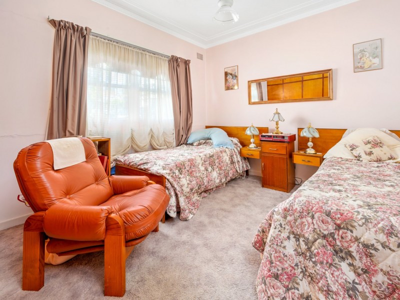 98 Springfield Avenue, Kotara NSW 2289