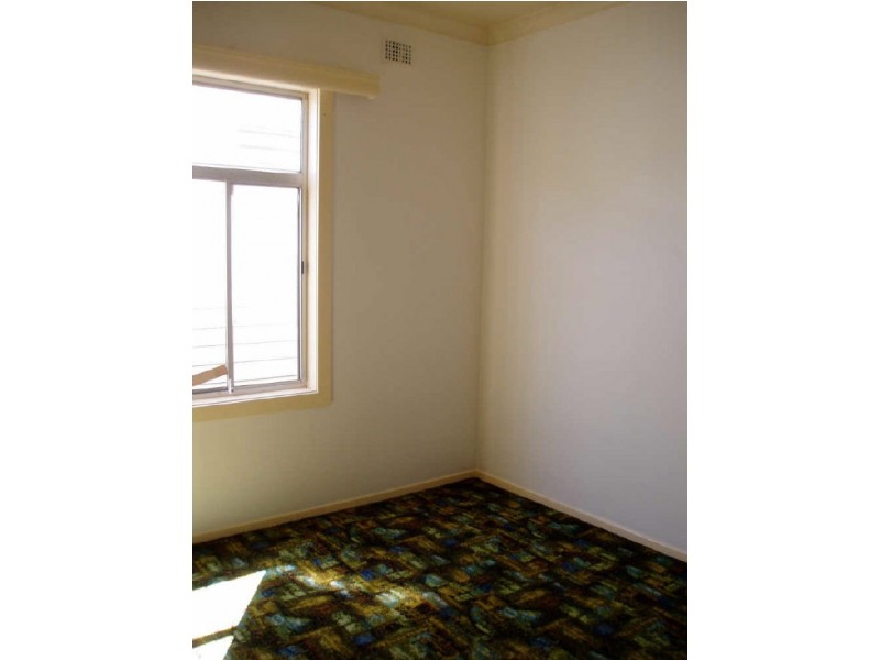 39 CLEARY STREET, Hamilton NSW 2303