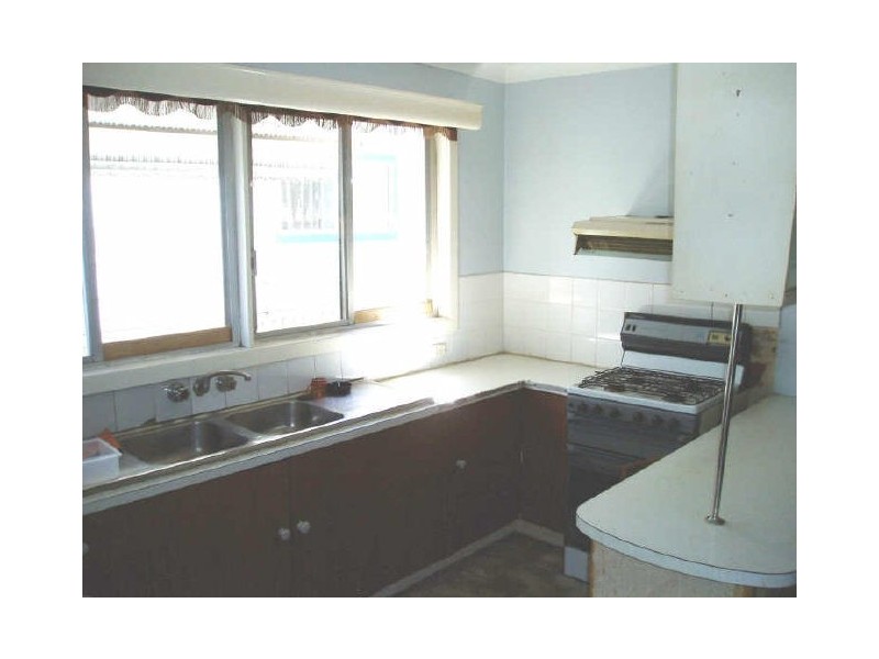 39 CLEARY STREET, Hamilton NSW 2303