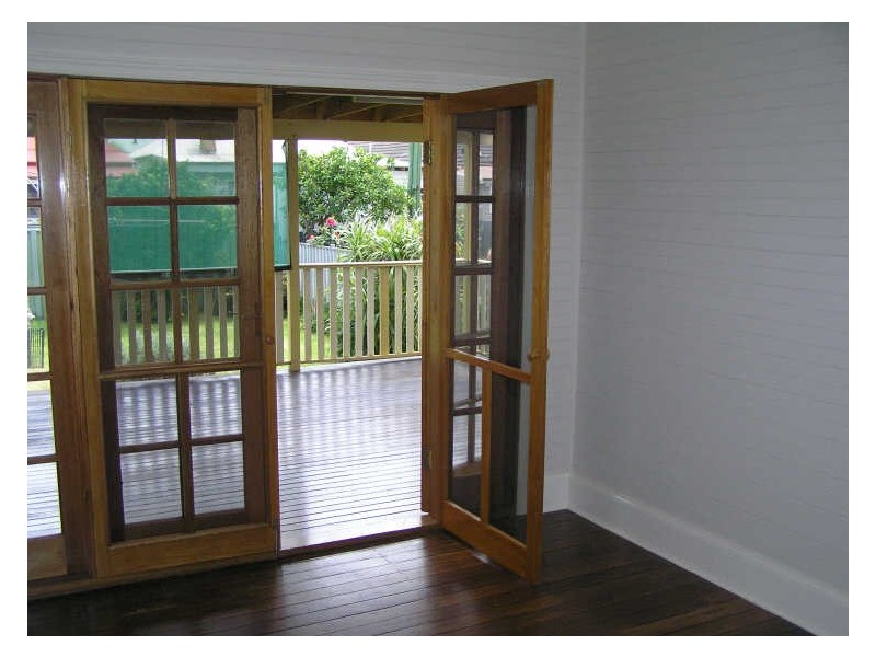 18 Oliver Street, Hamilton NSW 2303