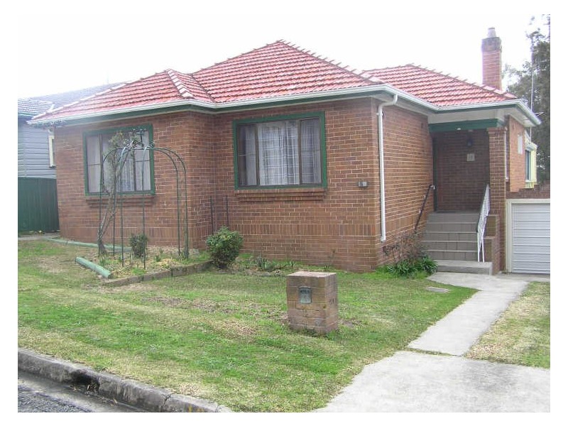 18 Murray Street, Adamstown NSW 2289